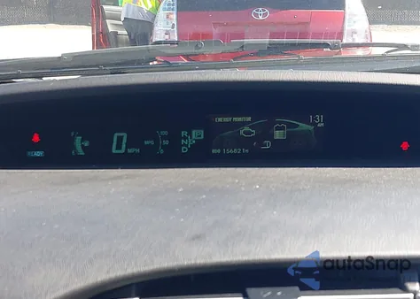 2015 Toyota Prius Two z USA, uszkodzony, nr VIN JTDKN3DU5F1939981